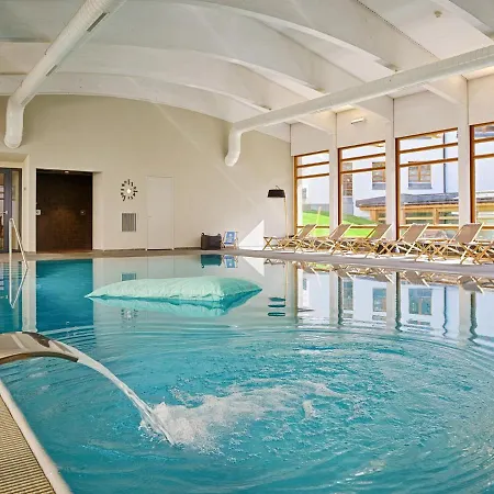 Schweizerhof Ferienwohnungen Lenzerheide Haus 1 *