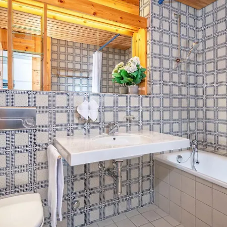 Appartement Schweizerhof 1 *