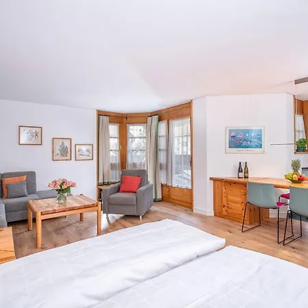 Schweizerhof 1 Appartement Lenzerheide
