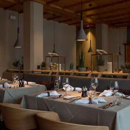 Schweizerhof 1 アパート