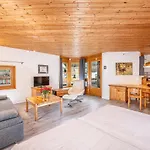 Apartment Schweizerhof 1 Lenzerheide