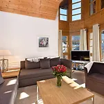 Schweizerhof 1 Apartment *